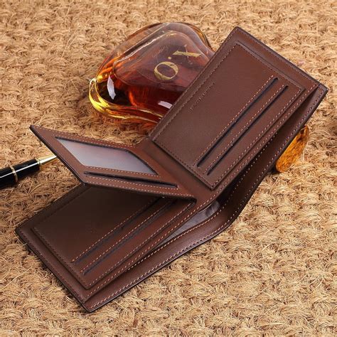 best leather wallet for men.